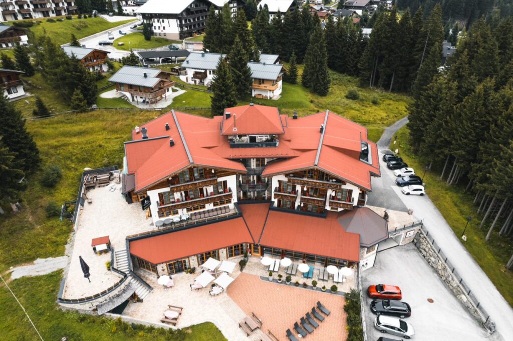 DerKönigsleitner_Sommerpanorama_FC_DerKönigsleitner
